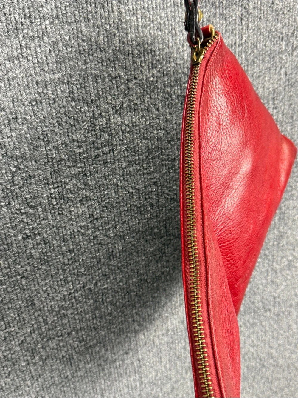 Pratesi Firenze Red Studded Leather Clutch/Wristlet w/ Crossbody Strap NWOT